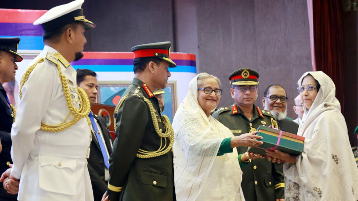 বিজ্ঞান-প্রযুক্তির প্রসার ঘটিয়ে দেশকে এগিয়ে নিয়ে যাব