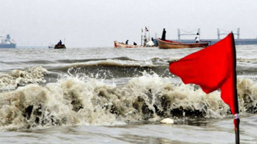 বঙ্গোপসাগরে গভীর নিম্নচাপ, বন্দরে ৩ নম্বর সতর্ক সংকেত